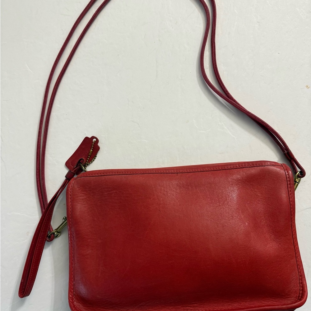Elegant Red Leather Crossbody Bag